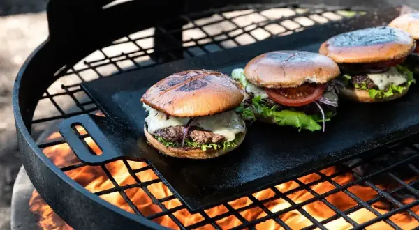 Smash Burger Plancha : Le Guide Ultime pour une Croûte Parfaite