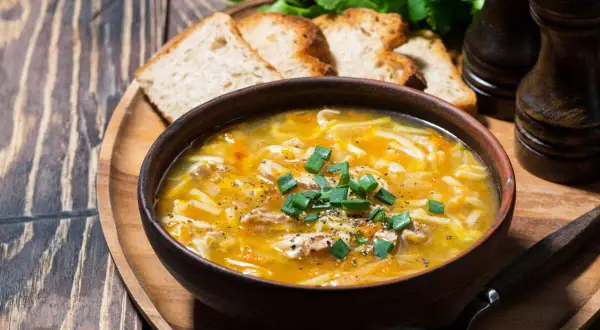 Soupe aux pâtes: le secret d'un plat réconfortant inratable