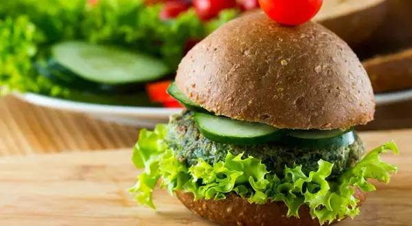 Burger froid : l'expert vous révèle ses recettes estivales
