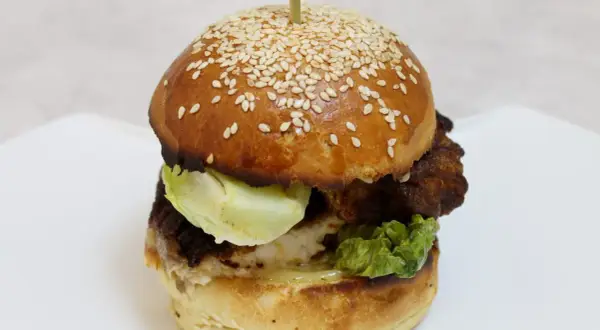 Burger de poisson croustillant : la recette meilleure qu'au fast-food